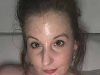 Erootiline videovestlus BreadSpread