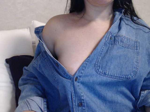 Fotod Bri Lovense-ON See profile for my Lovense Levels|tits-80|pussy-120|pvt/group- on| c2c-in private| pm-75tk