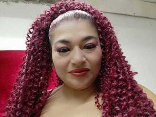 Erootiline videovestlus BrianaSquirt