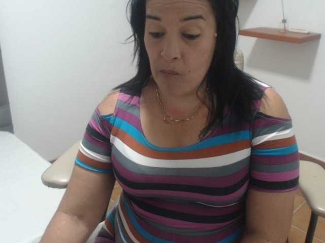 Ringhäälingupildid BRIYITHLOVER