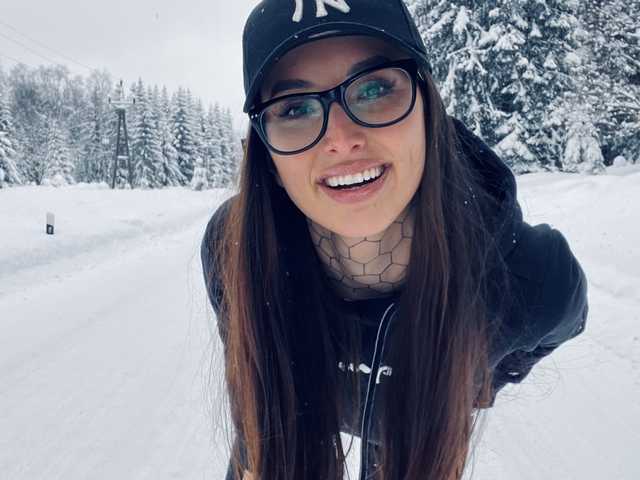 Profiili foto tattooedKika
