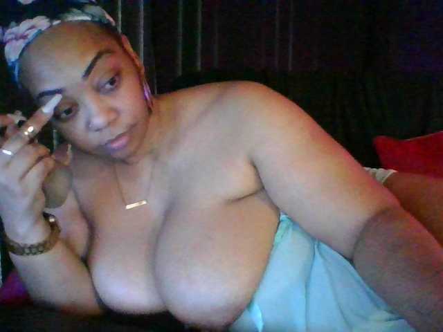 Fotod BrownRrenee hi C2C 30 tokens and private messages 25 TOKENS MAX 3 MIN Squirt show open 200 tokensgoddess appreciation is welcomed request comes with tokens count down 50 tokens unless pvrtTY FOR UNDERSTANDING