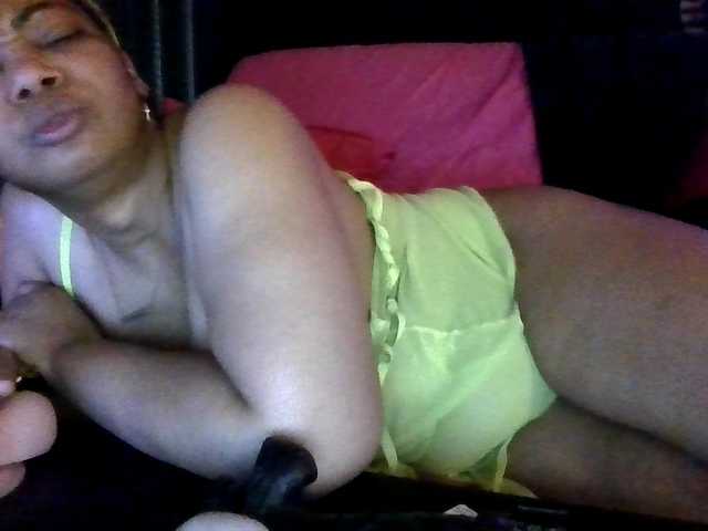 Fotod BrownRrenee hi C2C 30 tokens and private messages 25 TOKENS MAX 3 MIN Squirt show open 200 tokensgoddess appreciation is welcomed request comes with tokens