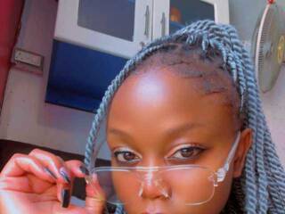 Erootiline videovestlus Bubbly-petite