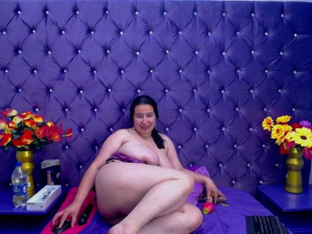 Fotod BulmaPrinces I am a beautiful and very hot girl I love playing everything #bigboobs #bbw #curvy #natural I LOVE ANAL ....