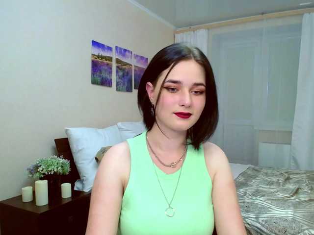 Fotod BurningHearte Hello guys! i m new here and happy to start be online on Bonga! Welcome to my room! i d like to see ou in Pvt and Grp shows! Enjoy))