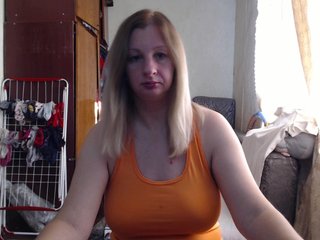 Erootiline videovestlus BustyBlondy