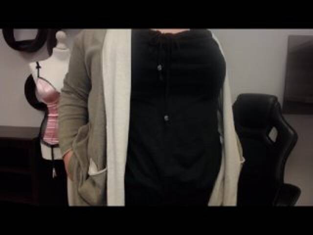 Ringhäälingupildid bustyLEXX