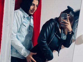 Erootiline videovestlus CamiAndCris