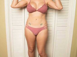 Erootiline videovestlus CamilaColin