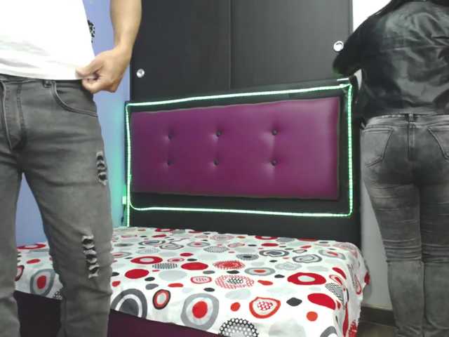 Fotod Camilaydavid1 Hola chicos Bienvenidos a nuestra sala Hello guys welcome to our room Cum in the mouth for 250 tk
