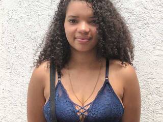 Erootiline videovestlus CamillWilliam