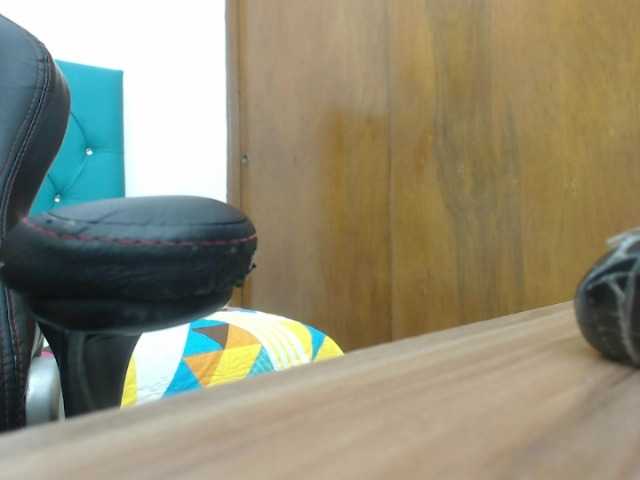 Ringhäälingupildid candy-hot