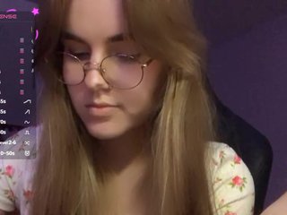 Erootiline videovestlus CandyJoly