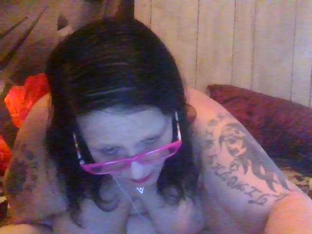 Fotod candyluv hey sexy daddypvt me today n let me suck that cock n plow my pussy n in my ass lets go pvt