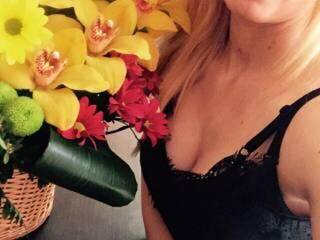 Erootiline videovestlus caramelkkka