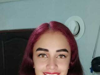 Erootiline videovestlus carito-torres