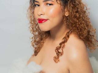 Erootiline videovestlus carol-cruz