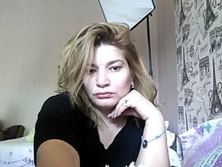 Fotod CarolinaHott Lovense on!hello! klick for live! tits 55/ dance 45/ all sweet in pvt and groop! OhMiBod on!