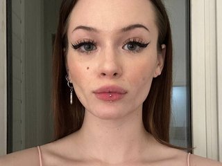 Erootiline videovestlus CarolynLindsey
