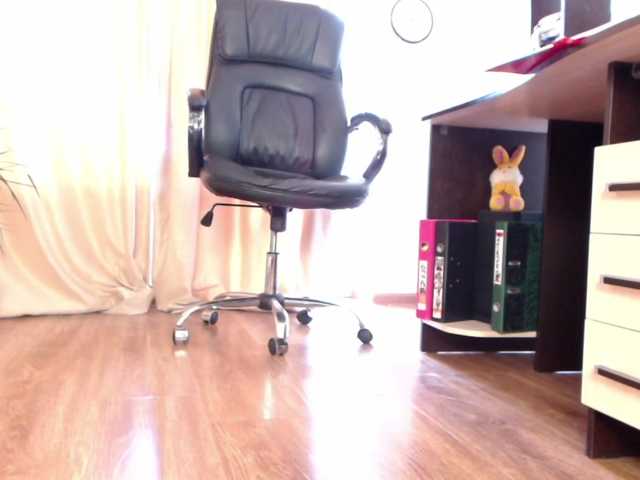 Fotod Carrie1337 ⭐Shh...#office, hidden cam! ⭐Hi THERE!⭐ #lovense #feet #redhead #anal