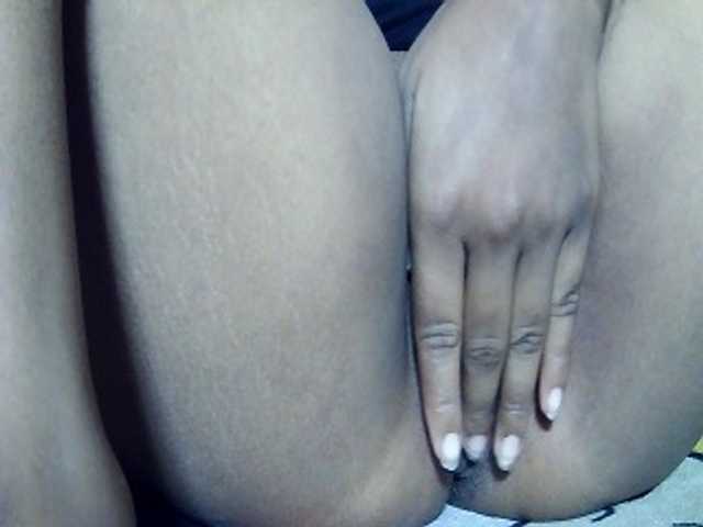 Fotod Casiah You like me--------7 Tokens Show myself--------31 Tokens Lick finger--------41 Tokens Feet/ Stockings/ Heels--------71 Tokens Ass--------81 Tokens Spank ass (5 times)--------91 Tokens Answer in PM--------101 Tokens