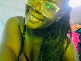 Erootiline videovestlus catalella-hot