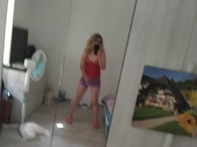 Ringhäälingupildid Cecilexxx