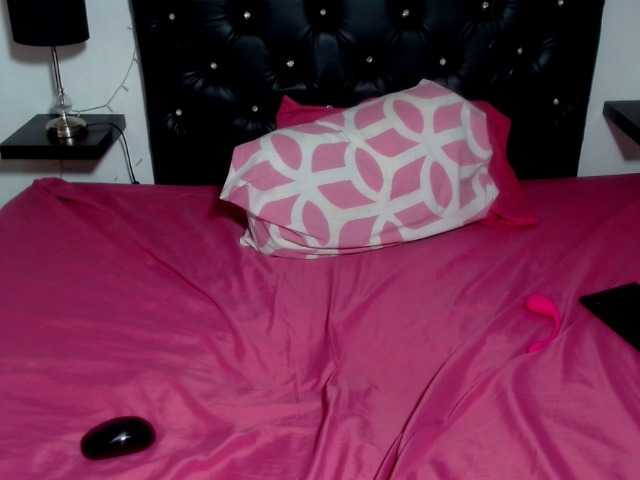 Ringhäälingupildid celeste-foxx