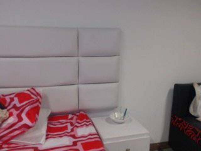 Ringhäälingupildid celestehot2