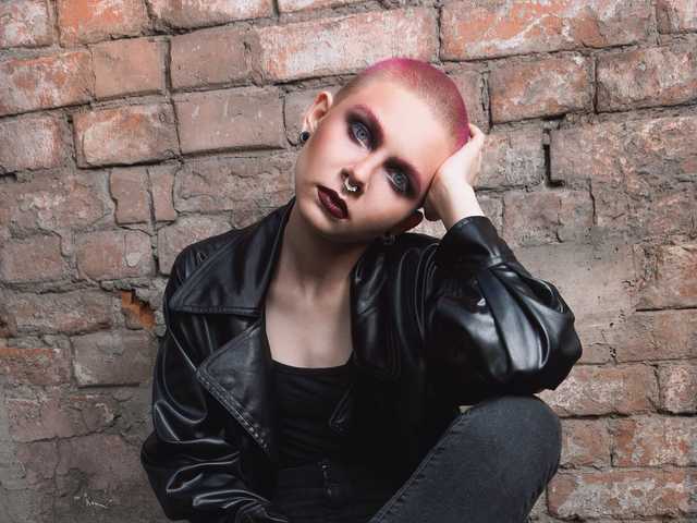 Profiili foto chainmailgirl