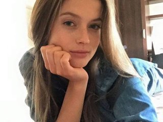Erootiline videovestlus CHANEL77777