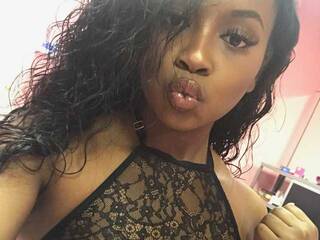 Erootiline videovestlus charliebarbie