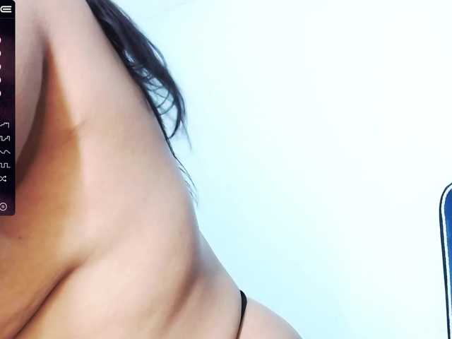 Ringhäälingupildid charlottemilf