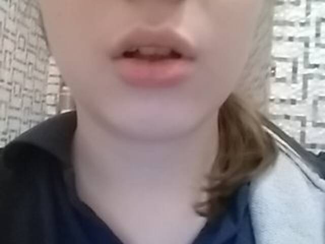 Ringhäälingupildid cherry-cake