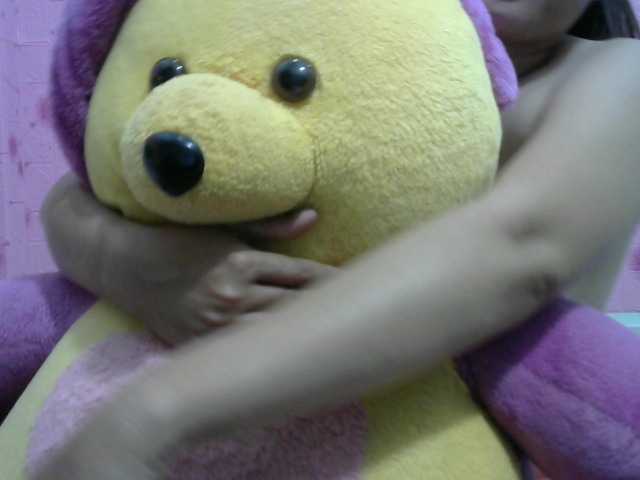 Ringhäälingupildid CherryAna