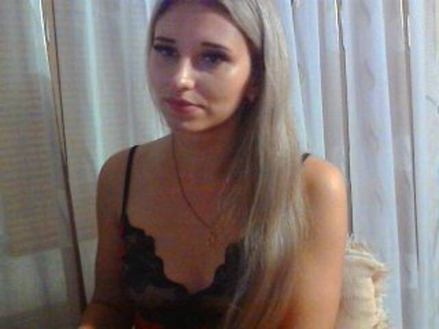 Ringhäälingupildid CherylLove