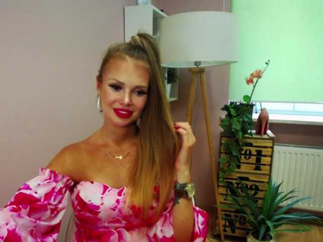 Ringhäälingupildid Cherylovex