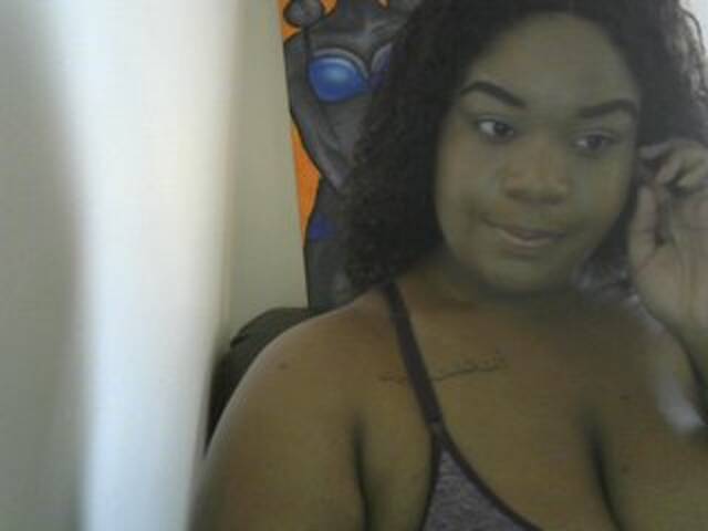 Ringhäälingupildid chestychasity