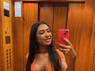 Erootiline videovestlus ChloeeMei