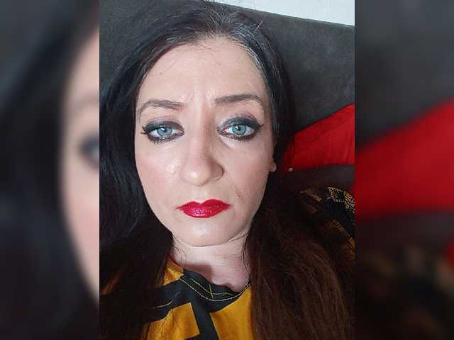 Ringhäälingupildid ChristianaHot