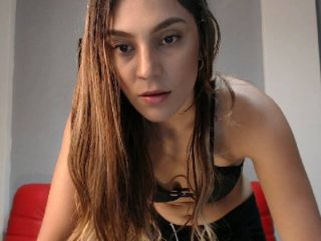 Ringhäälingupildid ChristyRay1