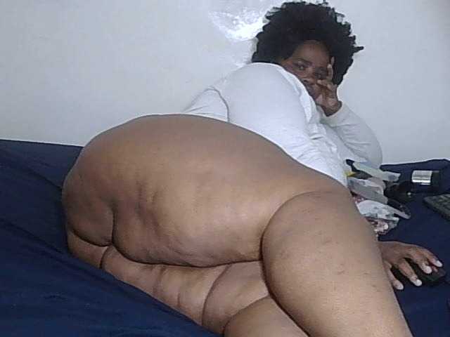 Ringhäälingupildid chunkychubby