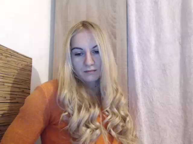 Fotod Claraxd8 hi, hru , welcome to my room ! make me cum 1000