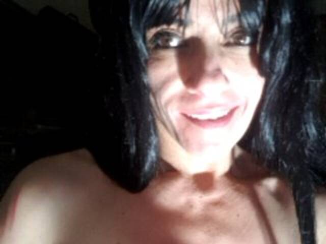 Ringhäälingupildid CleoCeasar40