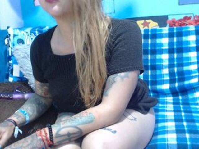 Ringhäälingupildid coalgirl