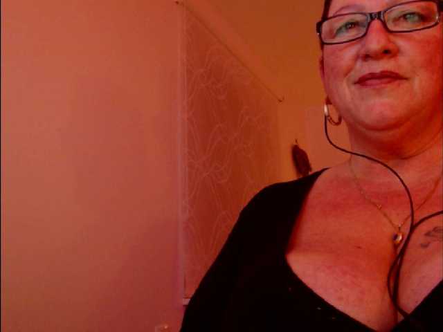 Fotod Connyat99 Make Mistress Conny happy with the vibration 201 ultra high kiss tits flash 80 tips guys kiss only german here pm 20Domi 5 min steuern 200 tips