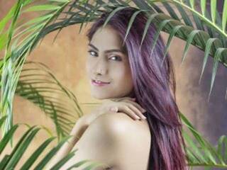 Erootiline videovestlus CoralJones