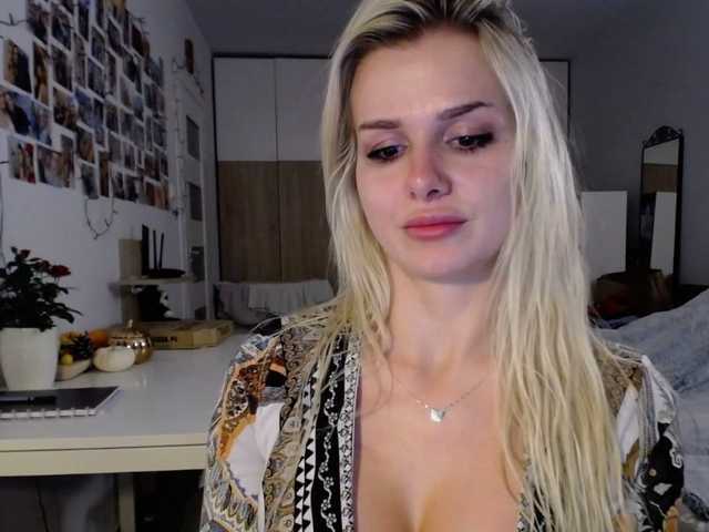 Ringhäälingupildid Cornelia22hot