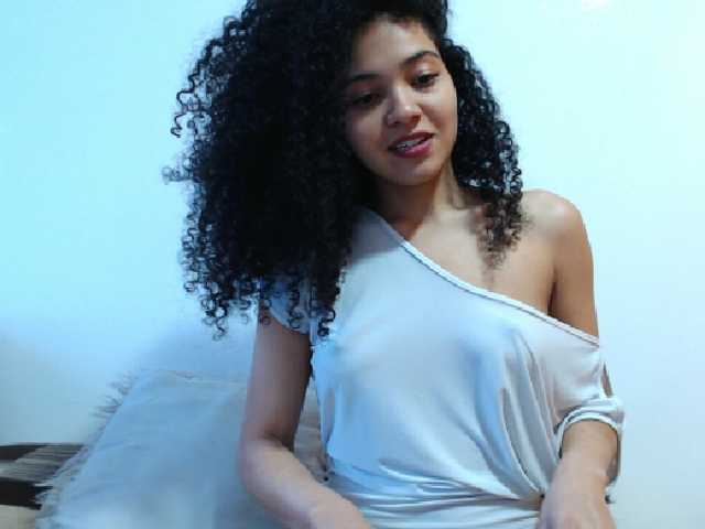 Ringhäälingupildid Courageuse